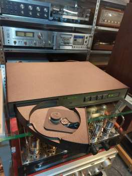 Naim Audio CD-Player Model CD3 mit Schwingarn-Laser Fernbedienung Phonosophie Kabel BDA